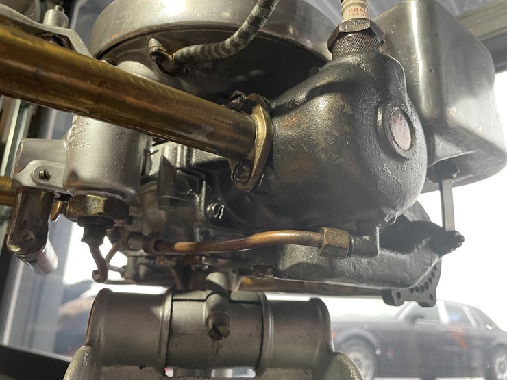 #3829-•-johnson-vintage-outboard-boat-motor-image-11