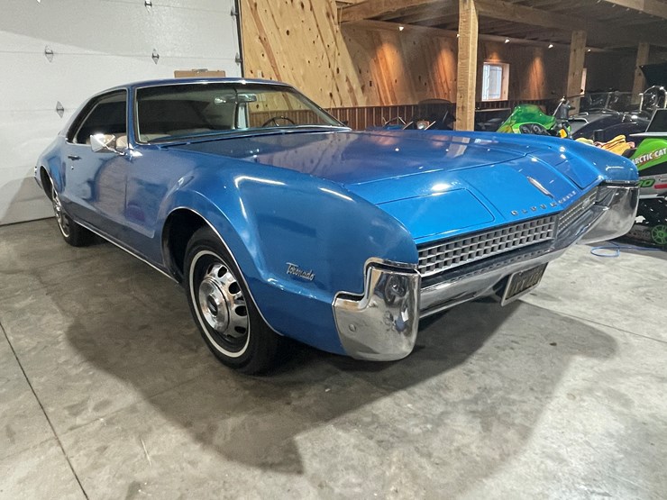 #3809-•-1967-oldsmobile-toronado-(has-wi-title)-image-3