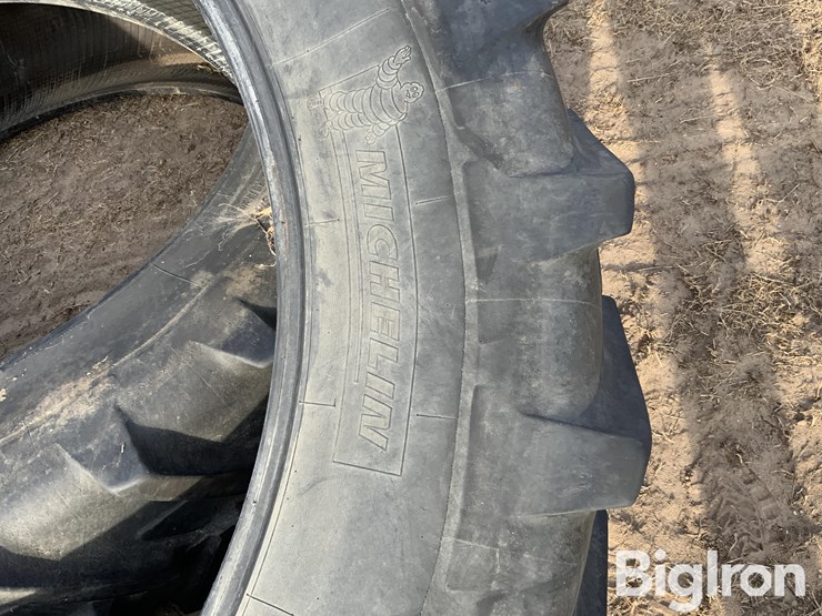 john-deere-8520-image-10