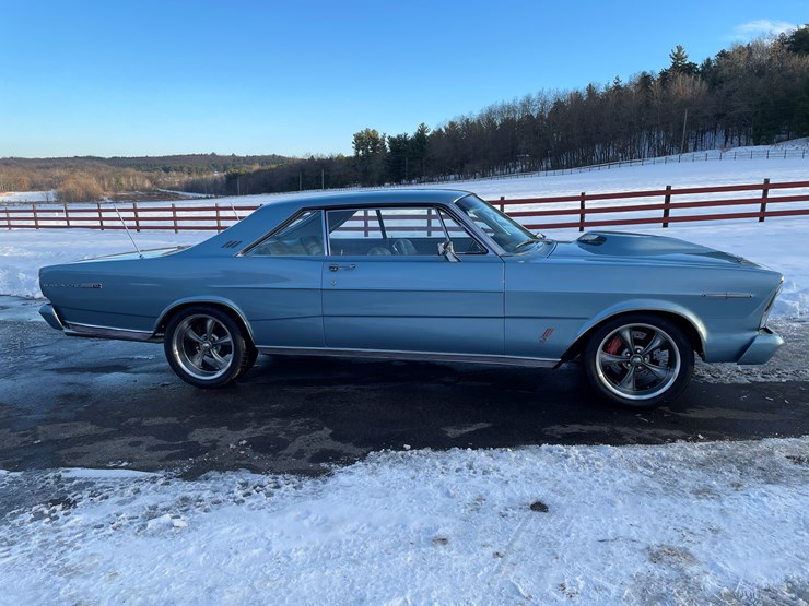 1966-ford-500-image-5