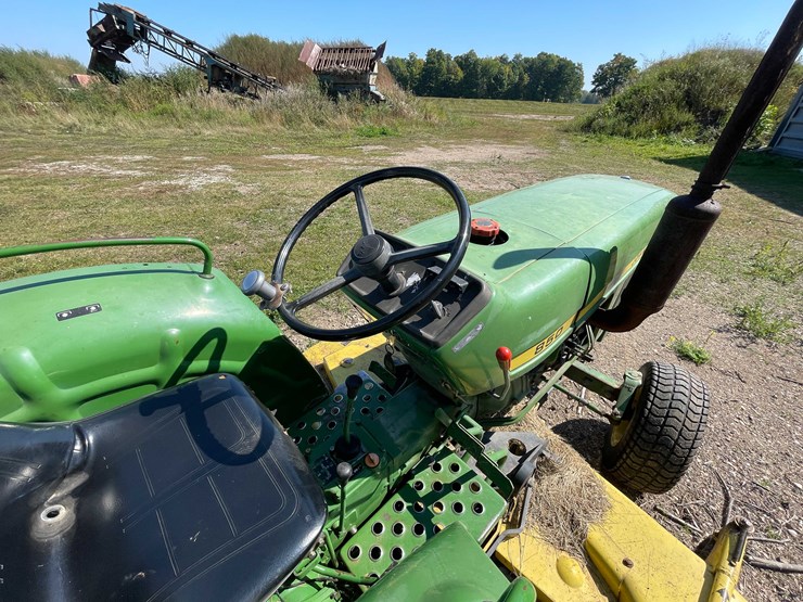 john-deere-850-image-27
