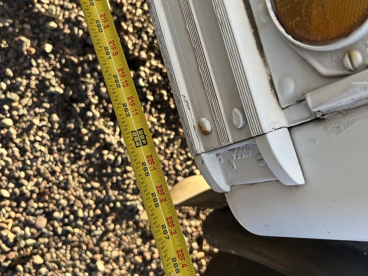 2016-volvo-f613-image-42