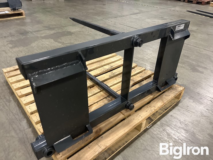 stoll-3553630-ssl-bale-spear-image-10