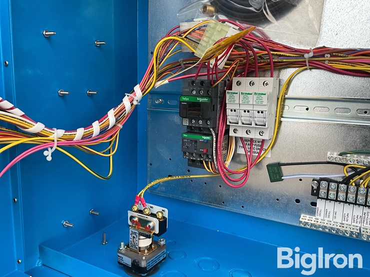 valley-classic-plus-pivot-control-panel-image-17