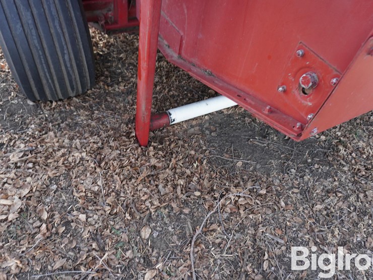 1996-case-ih-8465a-image-12