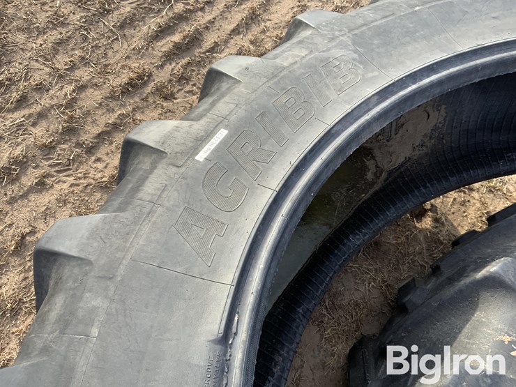 john-deere-8520-image-11