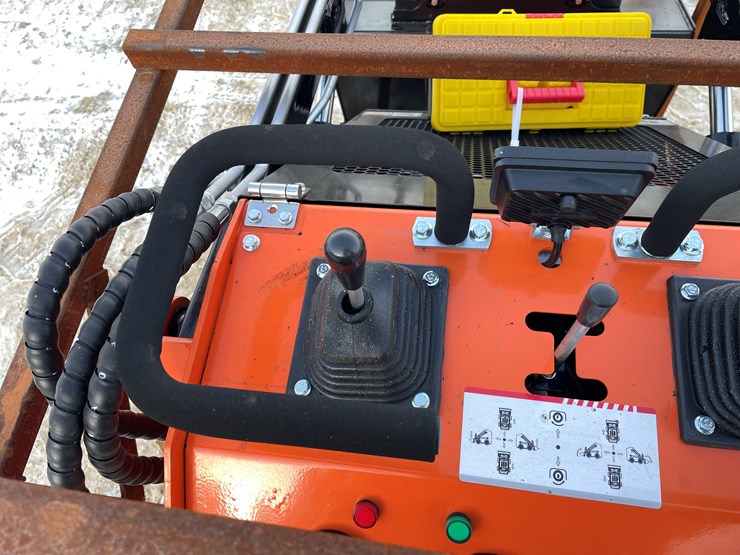 #301-•-mms-mini-skid-steer-ride-on-loader-image-15