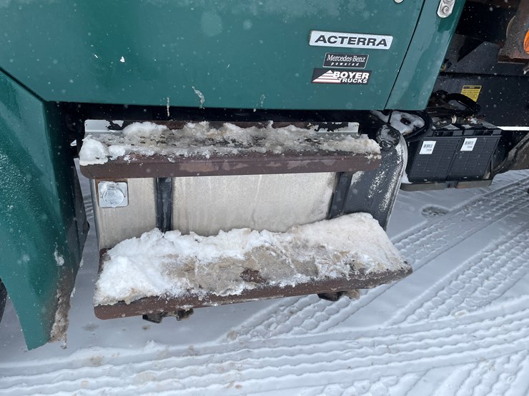 #400-•-2006-sterling-straight-truck-(has-wi-title)-image-23