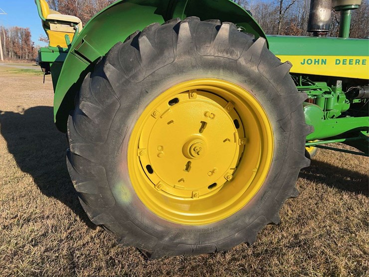 1960-john-deere-830-image-42