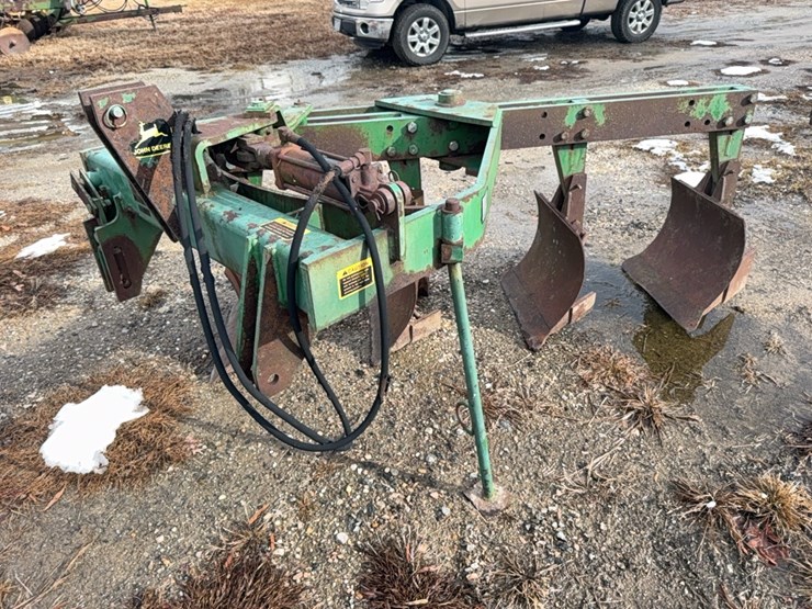 john-deere-3945-image-16