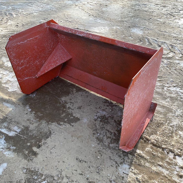 #2027 • New KC Mini 36" Snow Pusher