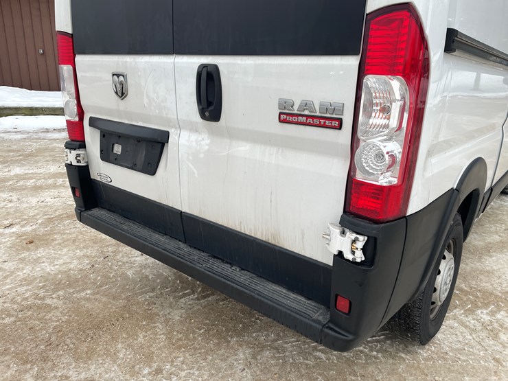 2022-dodge-1500-image-22