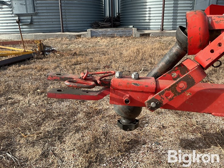 massey-ferguson-128-image-10