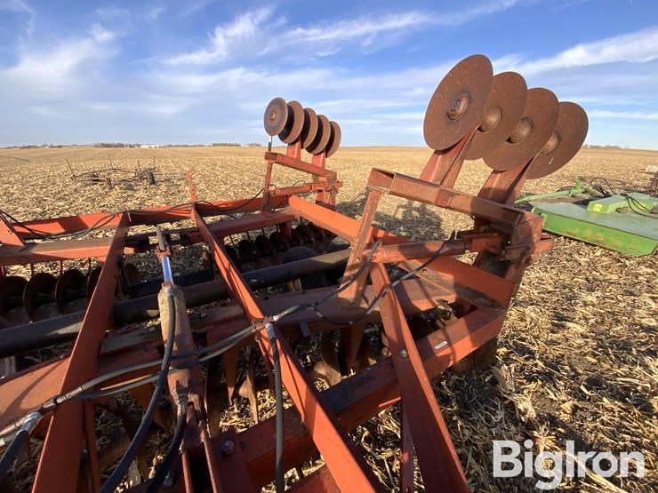 international-485-image-16