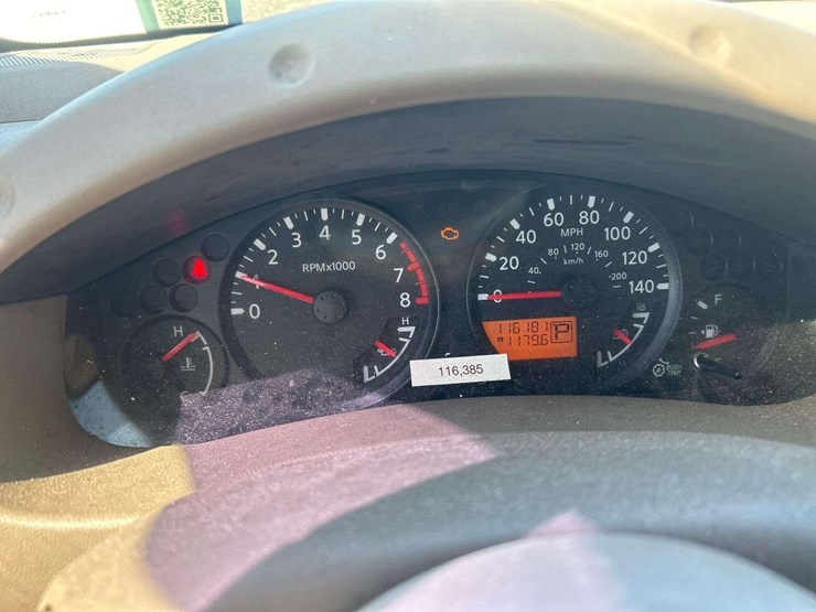 2015-nissan-frontier-image-10