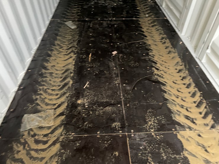 #100-•-40'-high-cube-multi-door-shipping-container-image-13