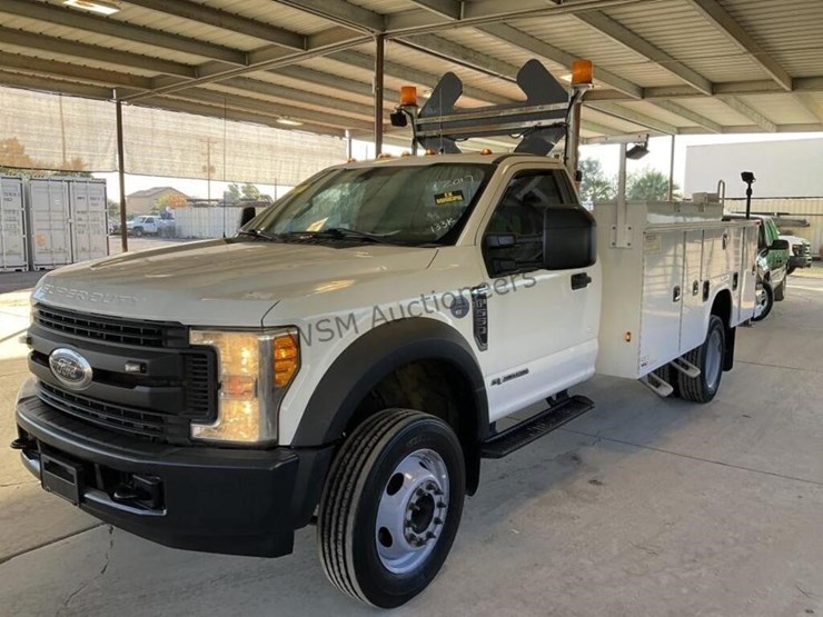 2017-ford-f550-image-4