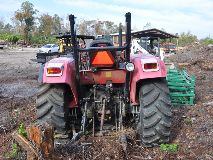 2019-mahindra-6065-image-6