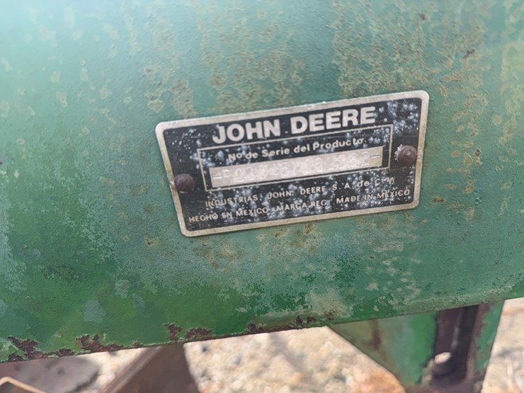 john-deere-3945-image-23