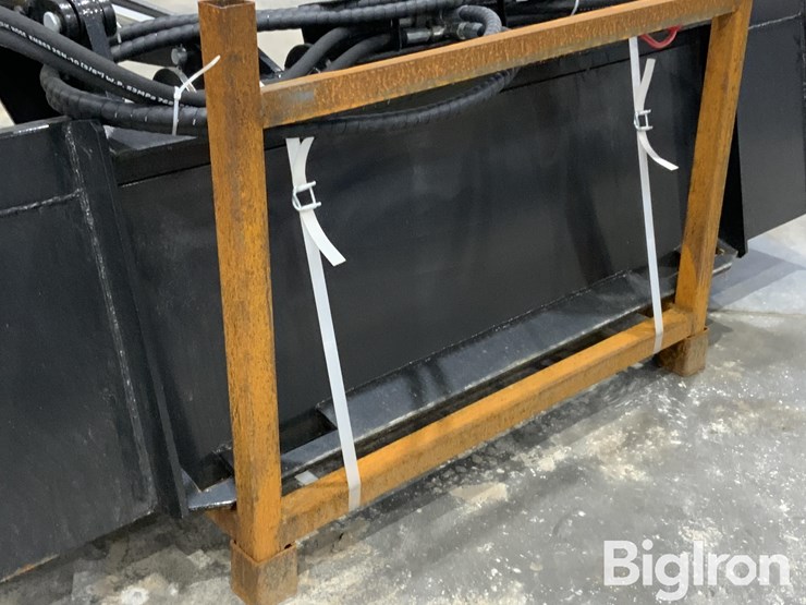 2025-giyi-pg72-72"-skid-steer-plate-grabber-grapple-bucket-image-9