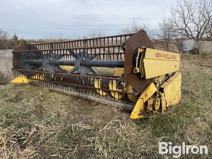 1982-new-holland-972-image-1