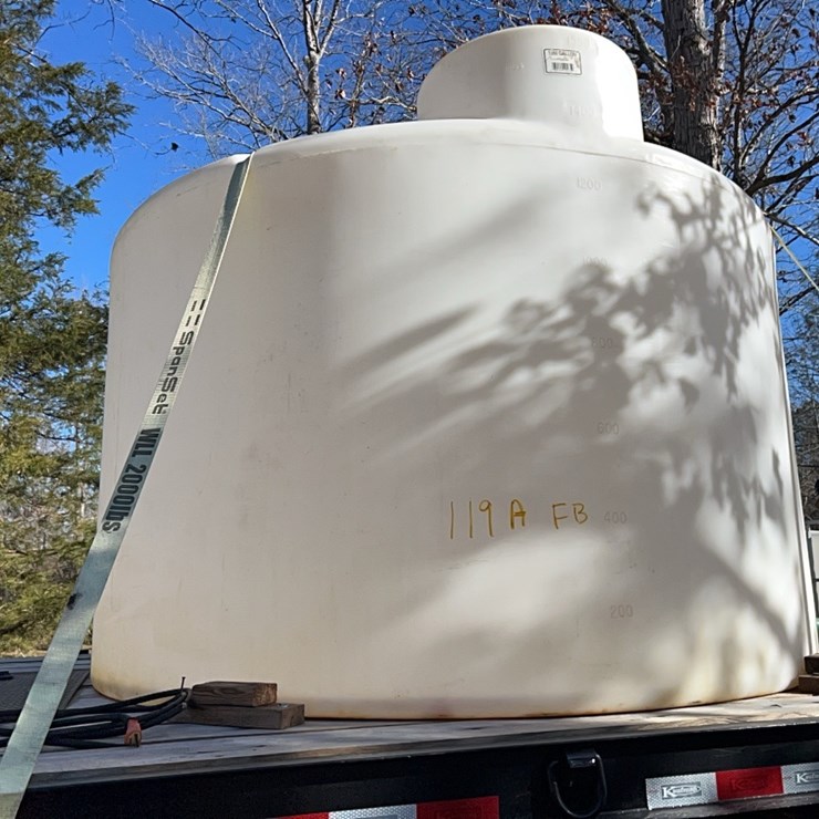 1550 GALLON POLY TANK; LOCATED AT 7241 ROXBURY RD, CHARLES CITY, VA, PLEASE CALL 804.837.9940 OR 804.651.4404 WITH QUESTIONS