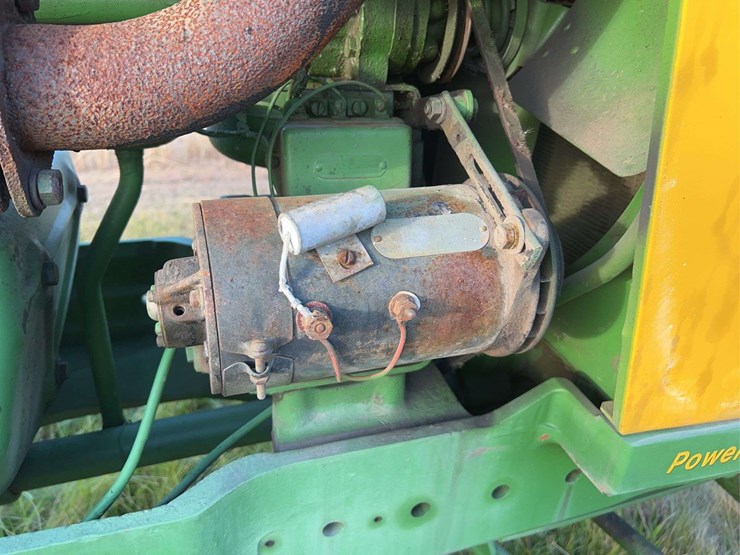 1957-john-deere-720-image-29