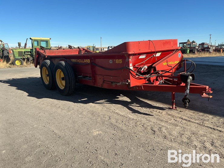 new-holland-185-image-3