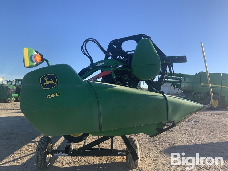 2021-john-deere-735d-image-4