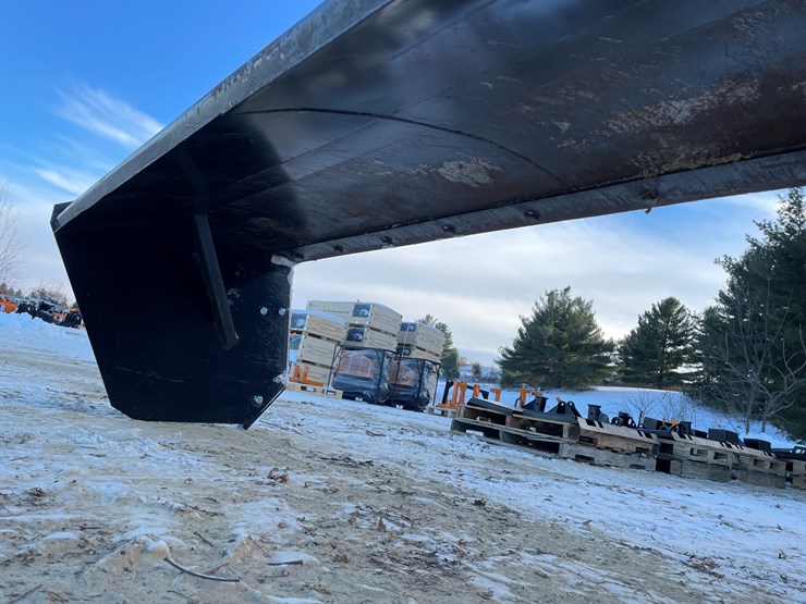#3791-•-10'-skid-steer-snow-pusher-image-25