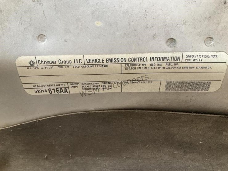 2011-dodge-1500-image-13