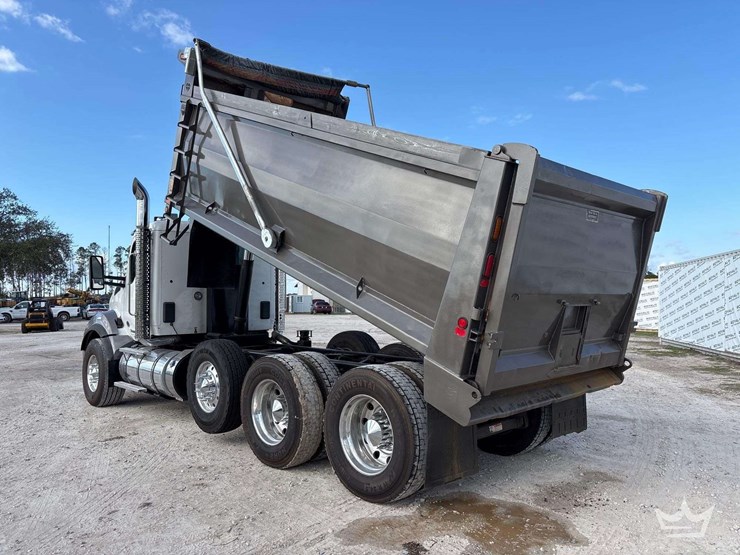 2019-kenworth-t880-image-4