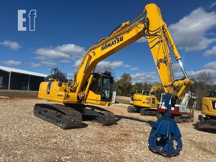 2021-komatsu-pc210-lc-11-image-3