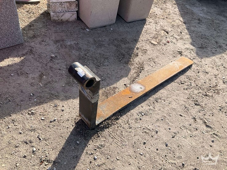 72in-skid-steer-fork-image-3