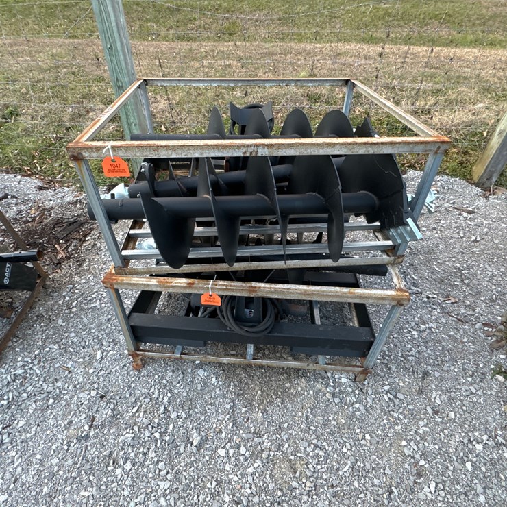 #1049 • New JCT Quick Attach Post Auger