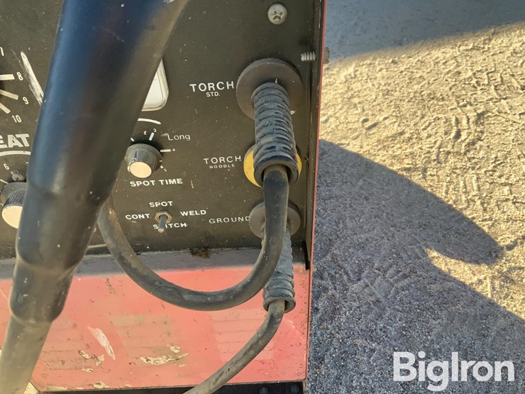 snap-on-ya212-230-amp-mig-welder-image-19