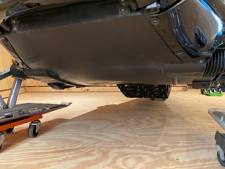 #3790-•-1992-yamaha-v-max-4-snowmobile-image-8