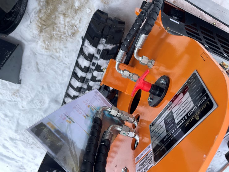 #305-•-new-landhonor-mini-skid-steer-loader-image-18