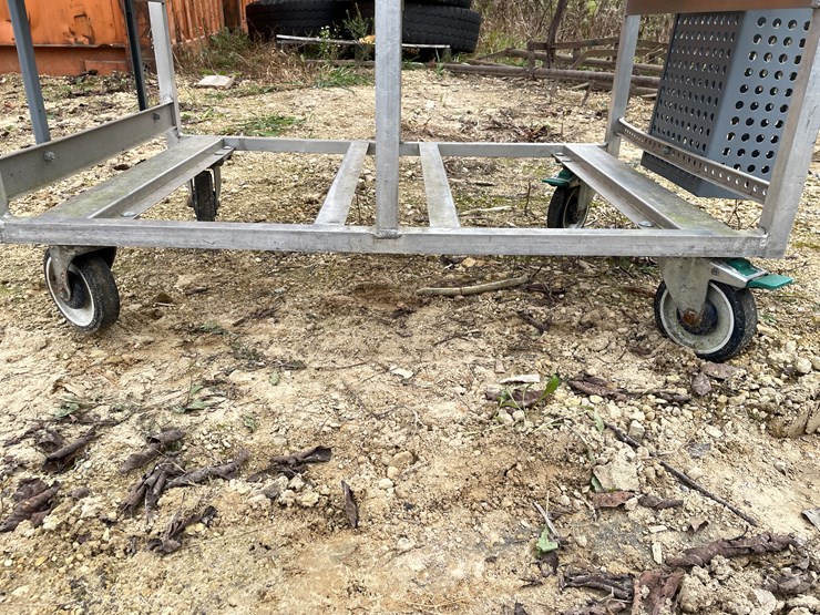 #3571-•-aluminum-rolling-cart-image-12