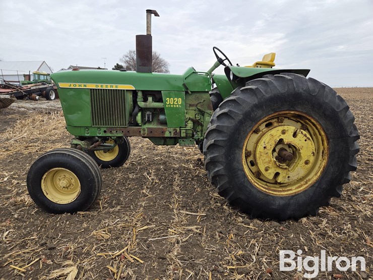 1971-john-deere-3020-image-8