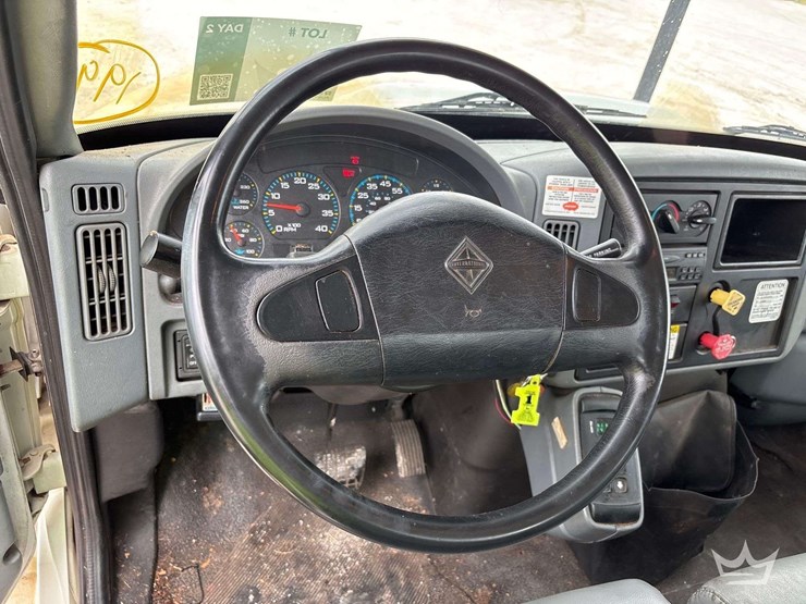 2007-international-durastar-4300-image-59