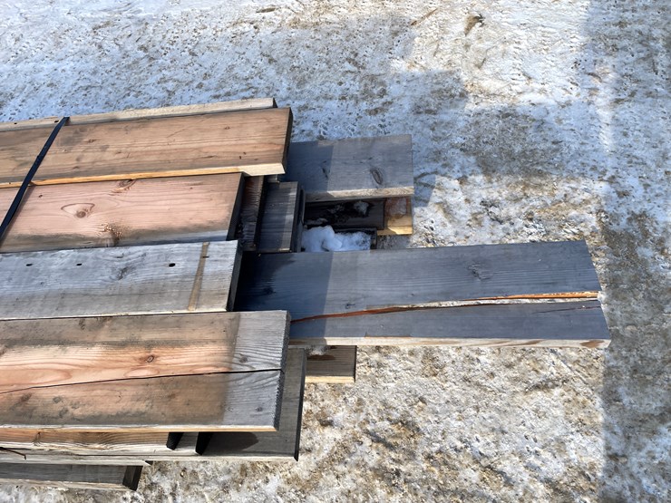 #3806-•-bundle-of-construction-grade-lumber-image-8