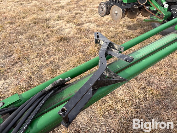 great-plains-solid-stand-24-image-13