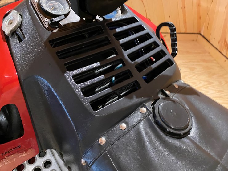 #3794-•-1977-rupp-nitro-250-snowmobile-image-14