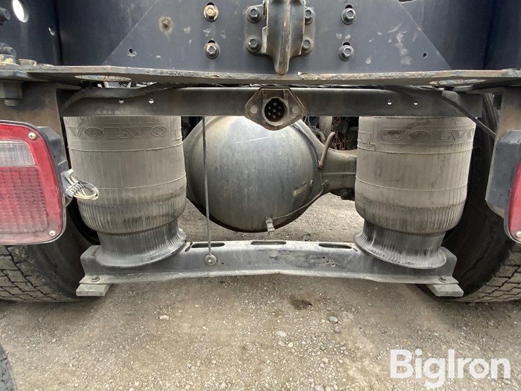 2017-volvo-vnm42t-s/a-truck-tractor-image-18