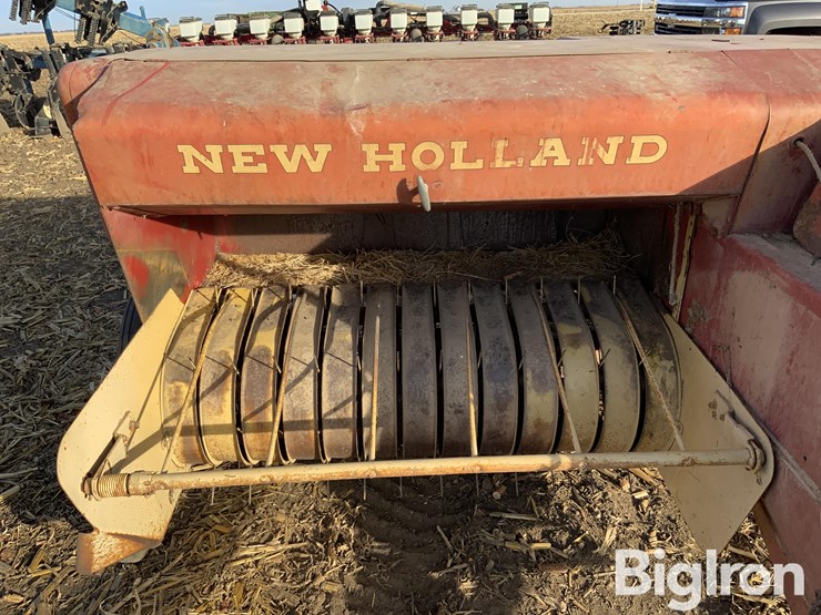 new-holland-271-image-15