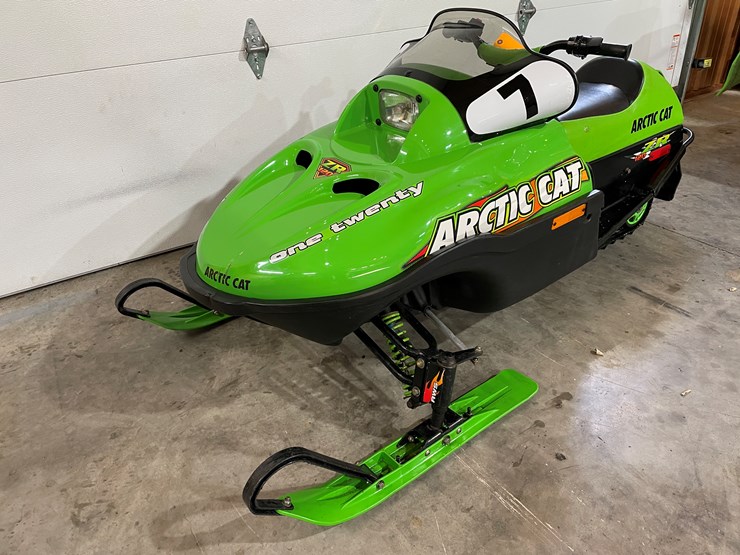 2002-caterpillar-120-image-1