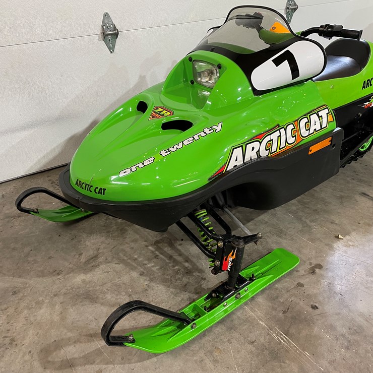 2002 CATERPILLAR 120