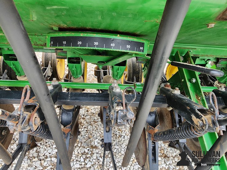 1991-john-deere-450-image-16