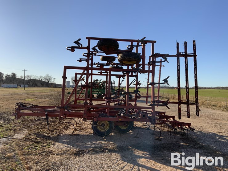 sunflower-5331-field-cultivator-image-8